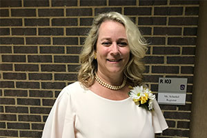 Sandra Squire Named IASP High School Principal of the Year for Marion County