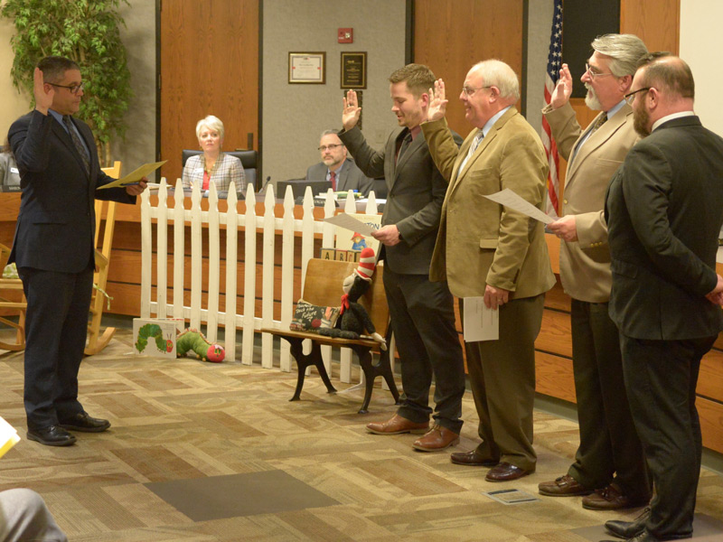 School Board Members Take Oath of Office and Elect New Officers